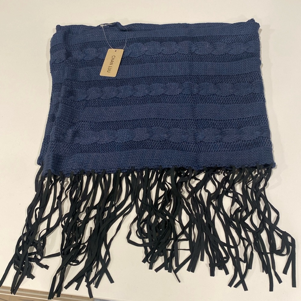 NWT Gorgeous Chan Luu cable knit scarf with black fringe